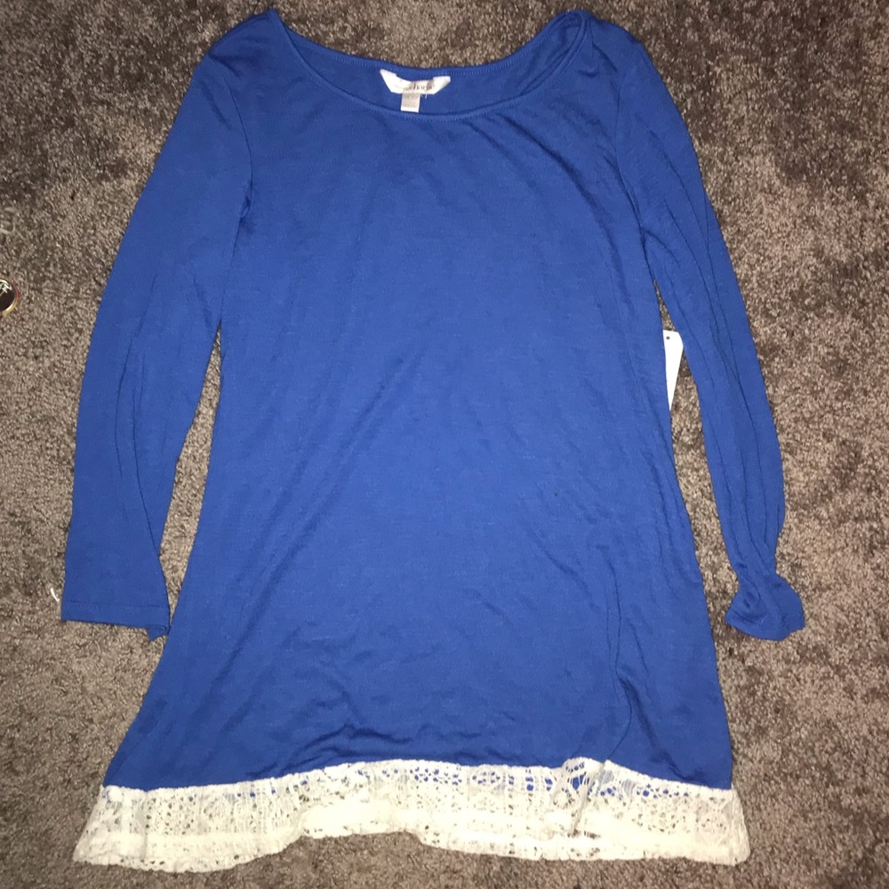 BRAND NEW charming charlie’s blue long sleeve